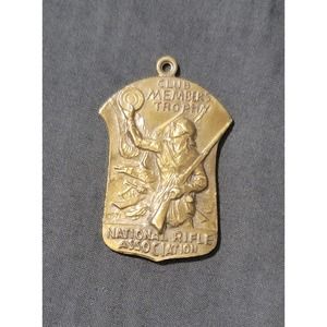 Vtg 1950s Blackinton NRA National Rifle Association Members Trophy Medal